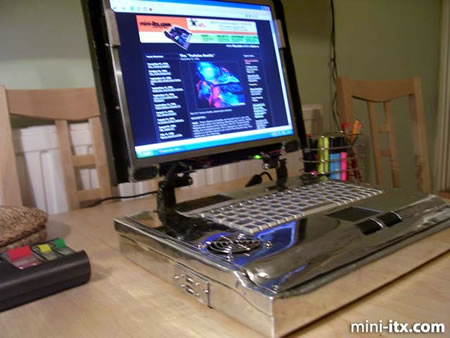 itx-laptop-0022l.jpg